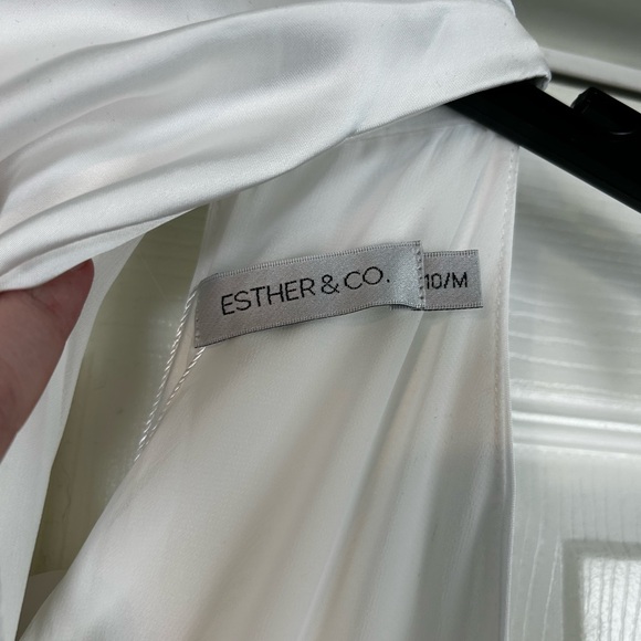 Esther & Co Zarriah Dress- White - Picture 2 of 6